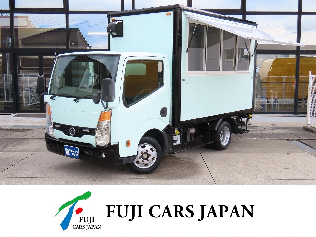 アトラス 移動販売車　キッチンカー　自社新規架装