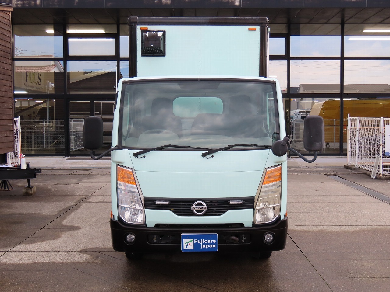 日産 アトラス