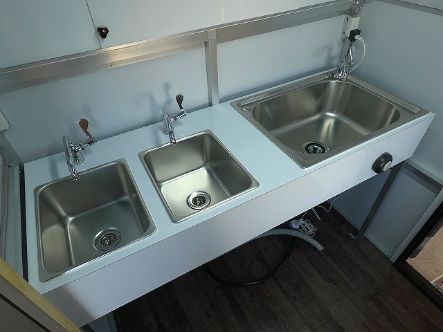 三菱 ミニキャブ