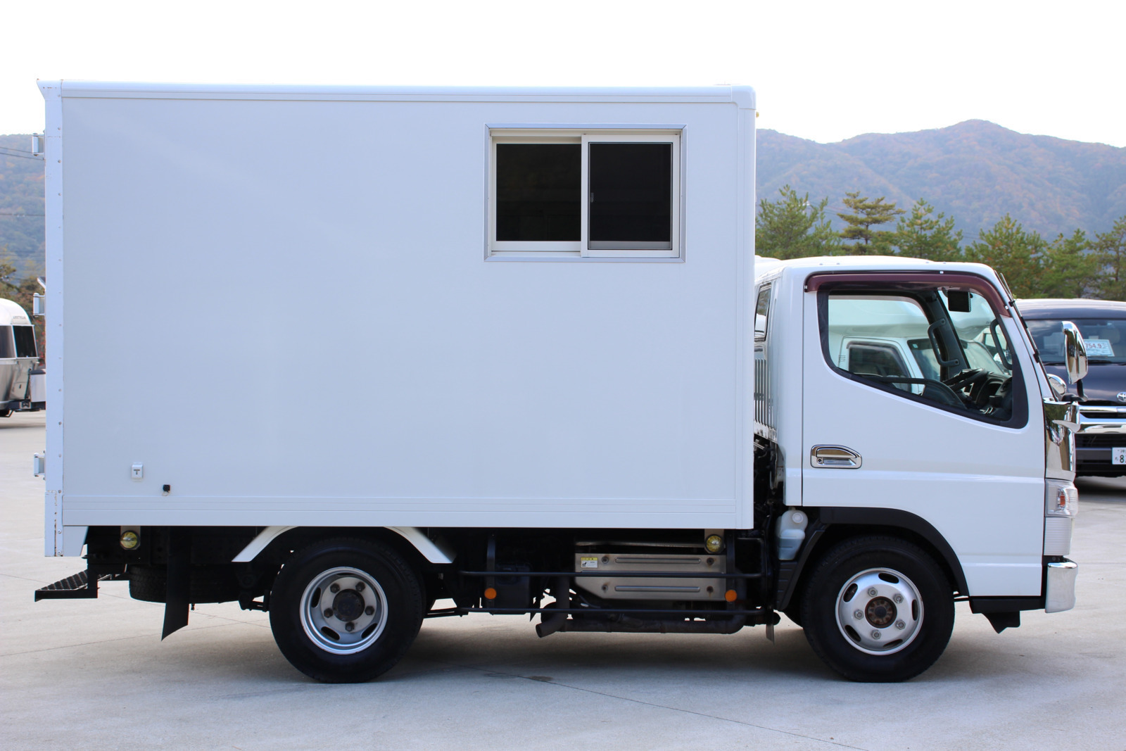 三菱 キャンター