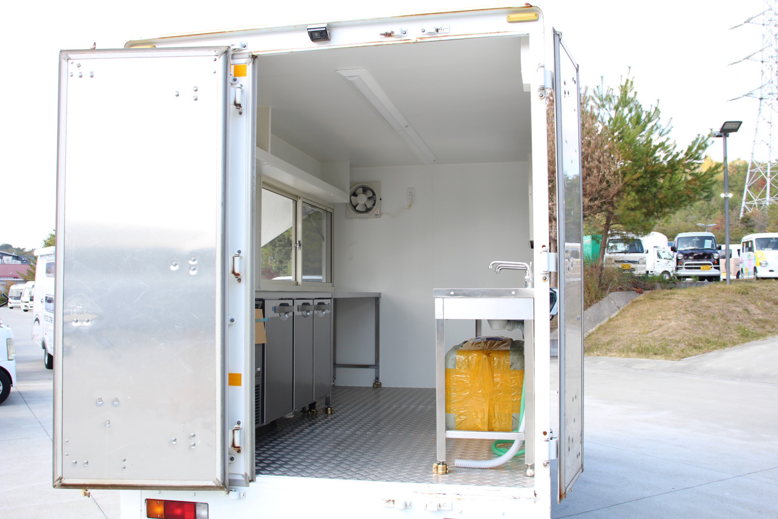 三菱 キャンター