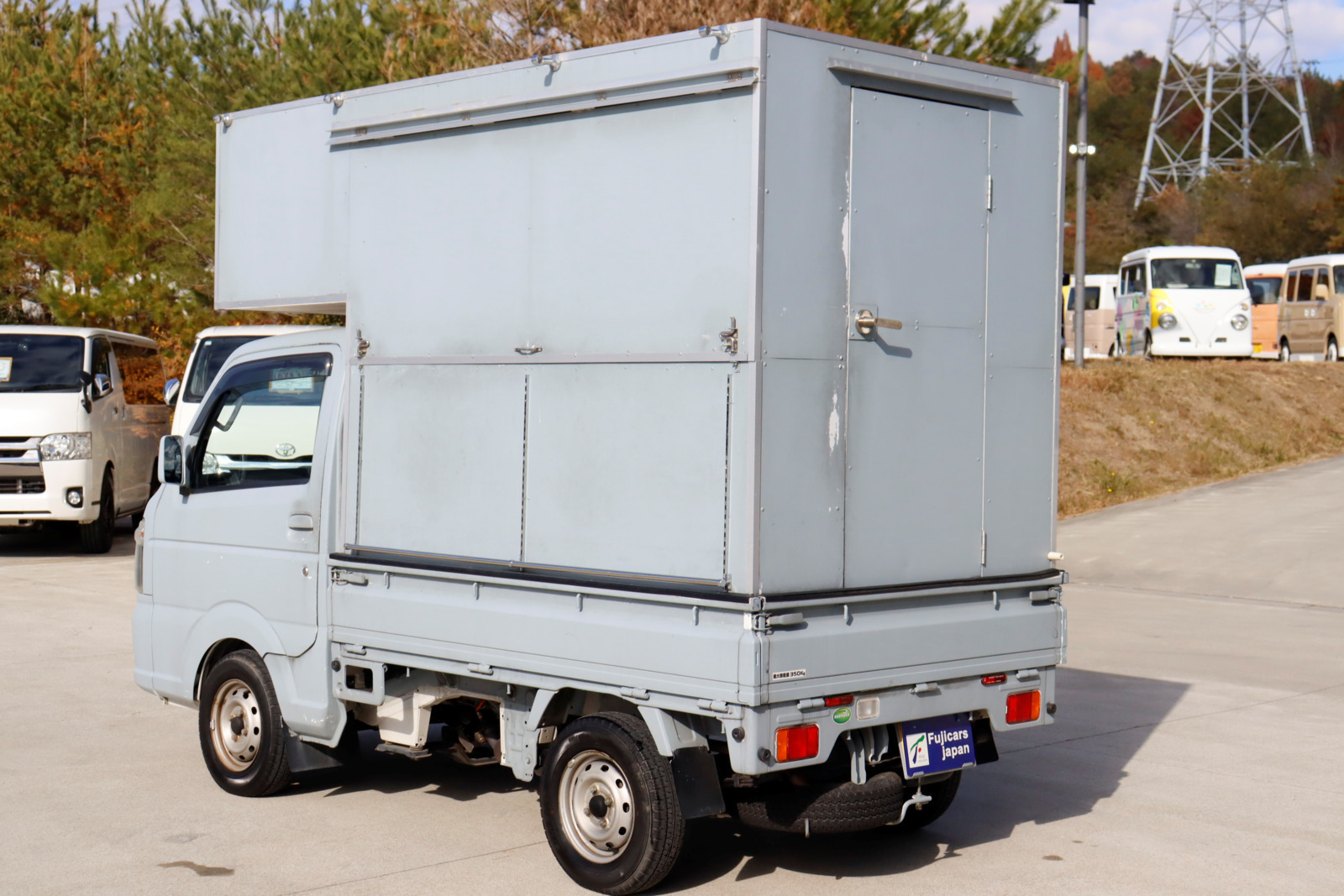 日産 NT100クリッパー