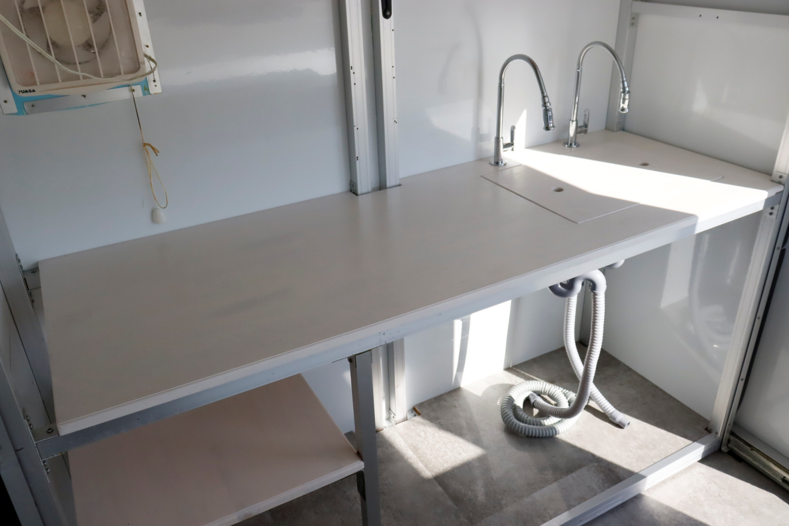 日産 NT100クリッパー