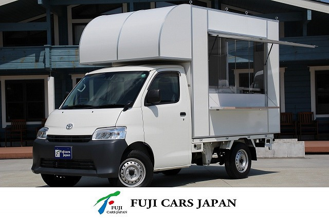 タウンエース 移動販売車 キッチンカー ケータリングカー