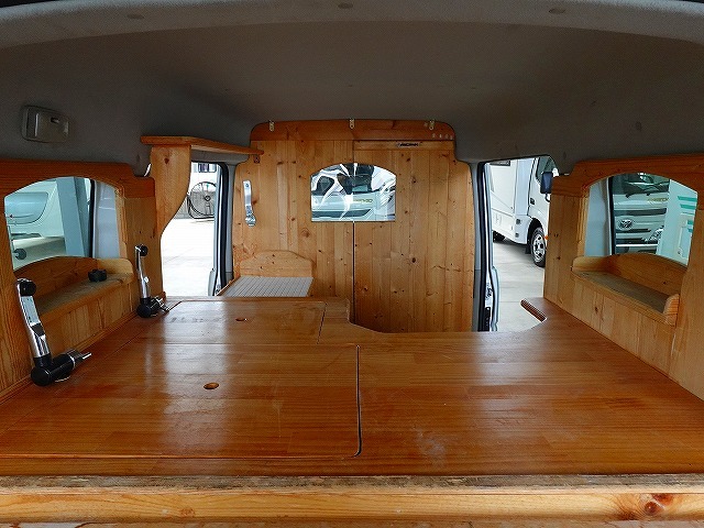 日産 NV100クリッパー