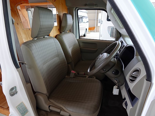 日産 NV100クリッパー