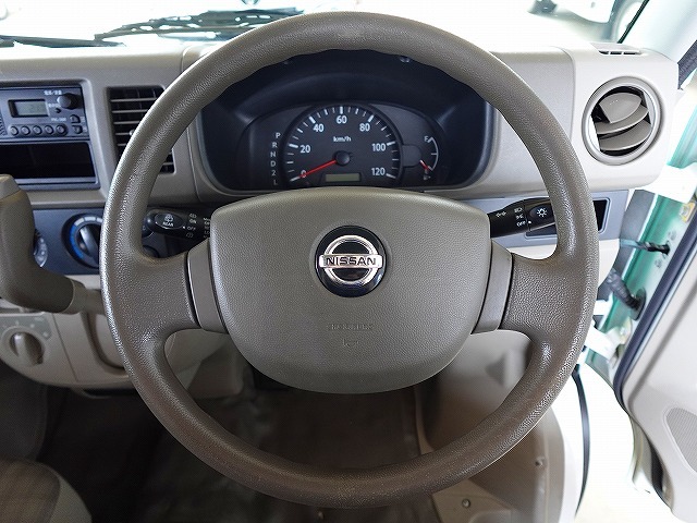 日産 NV100クリッパー