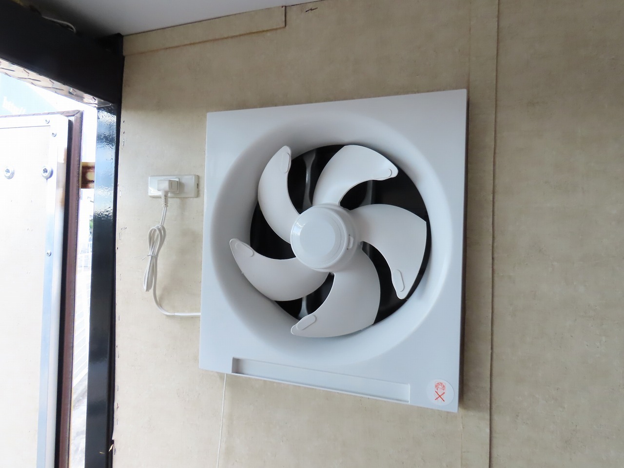 キャンピングカー トレーラー