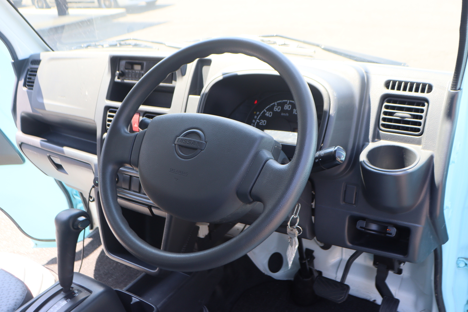 日産 NT100クリッパー