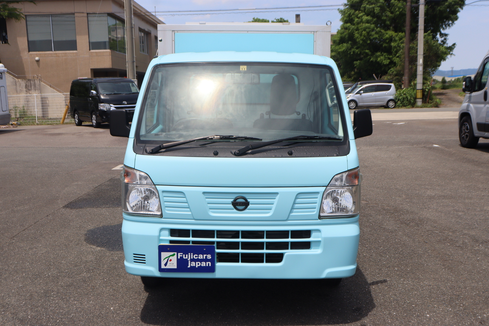 日産 NT100クリッパー