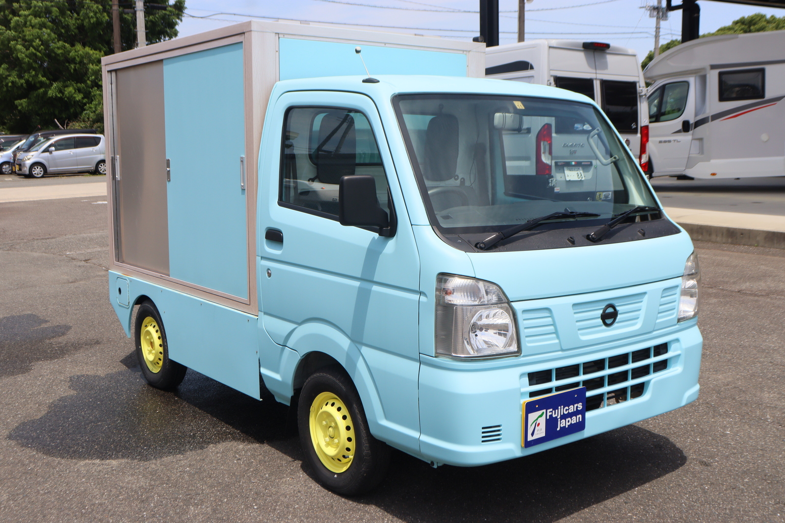 日産 NT100クリッパー