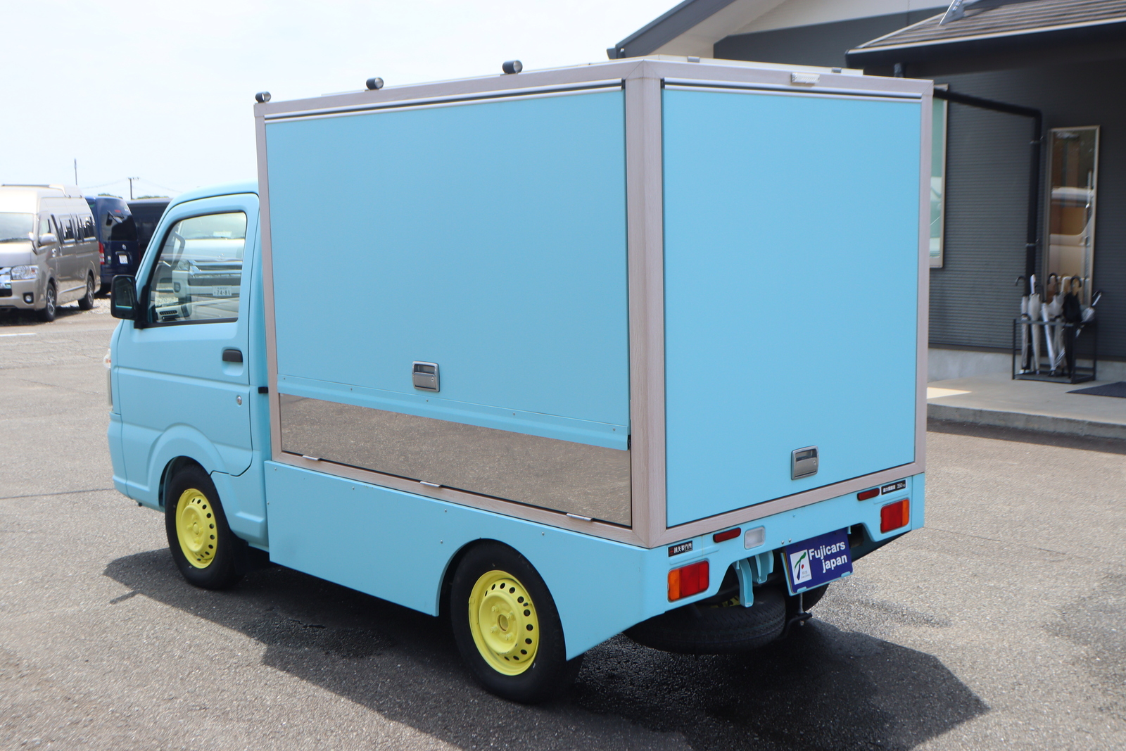 日産 NT100クリッパー