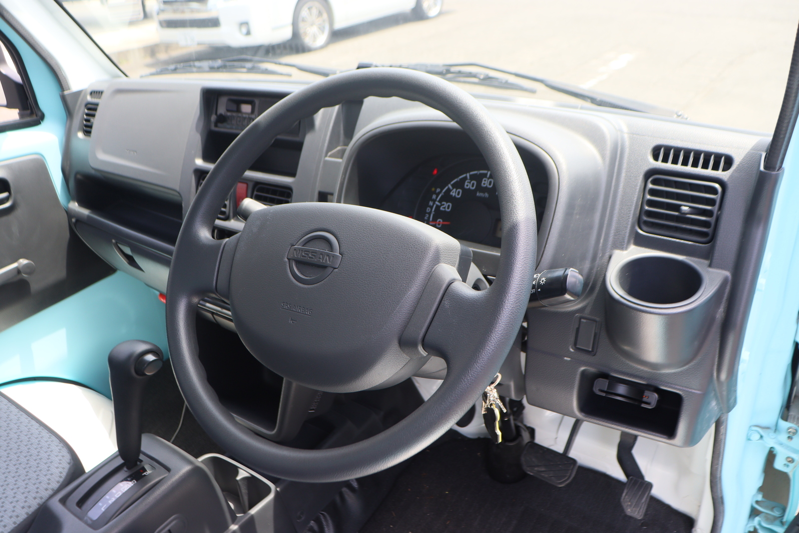 日産 NT100クリッパー