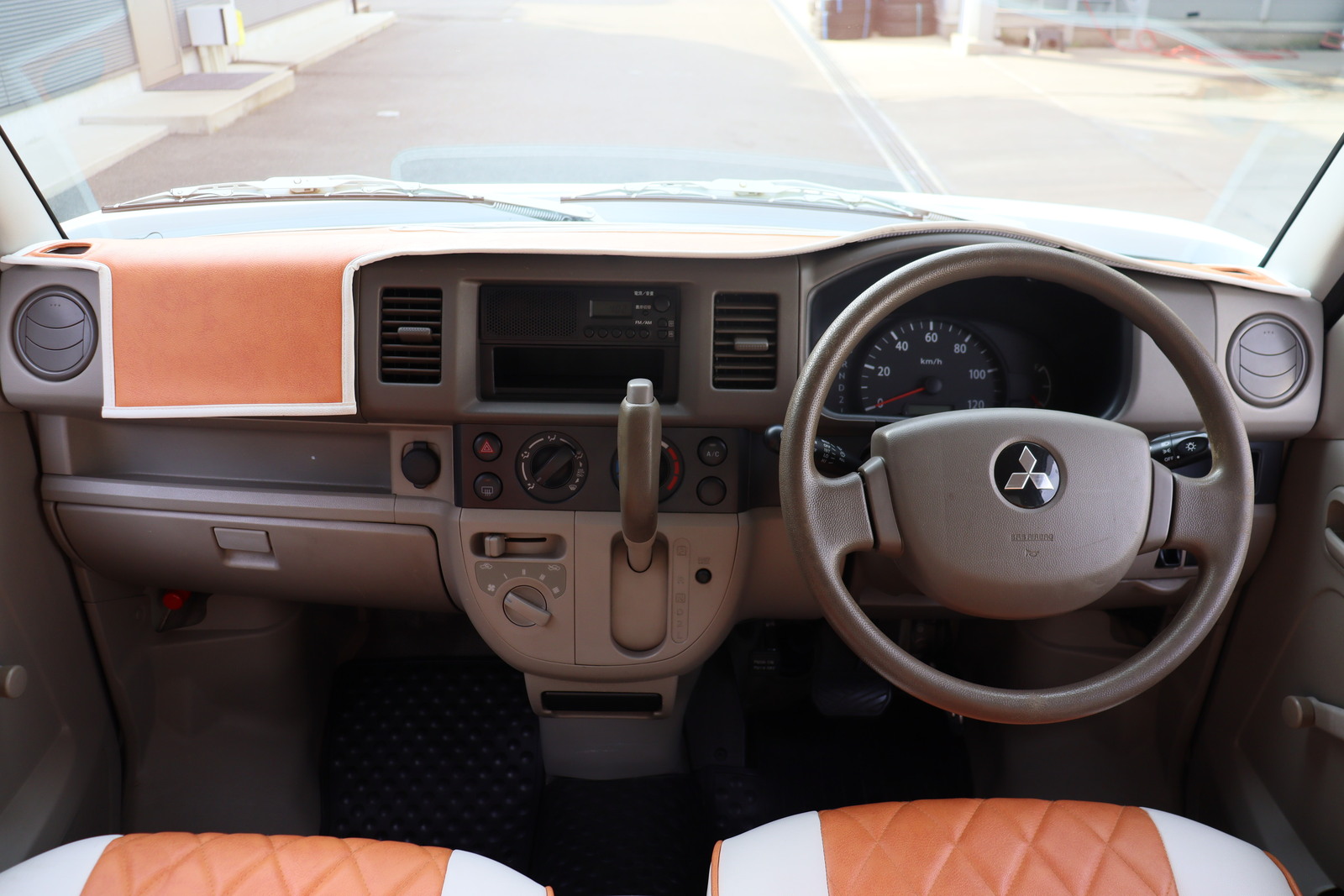 三菱 ミニキャブ