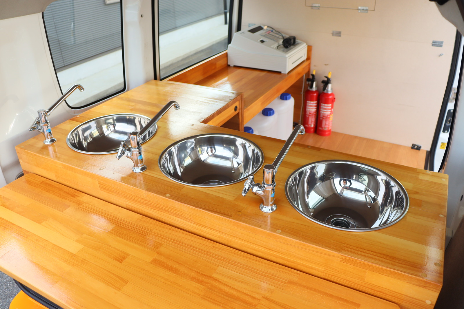 三菱 ミニキャブ