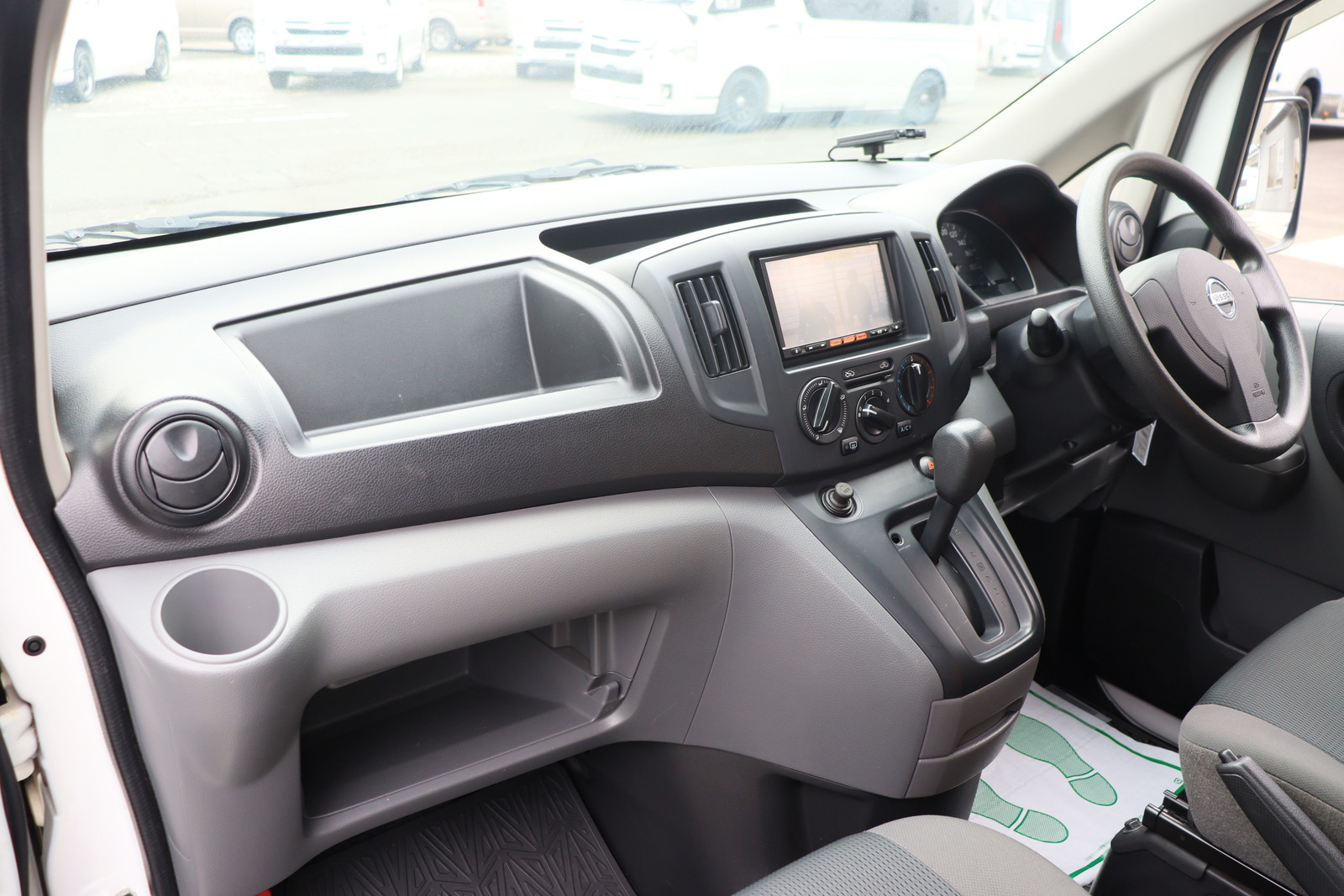 日産 NV200バネット