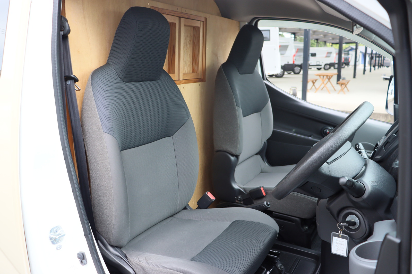 日産 NV200バネット