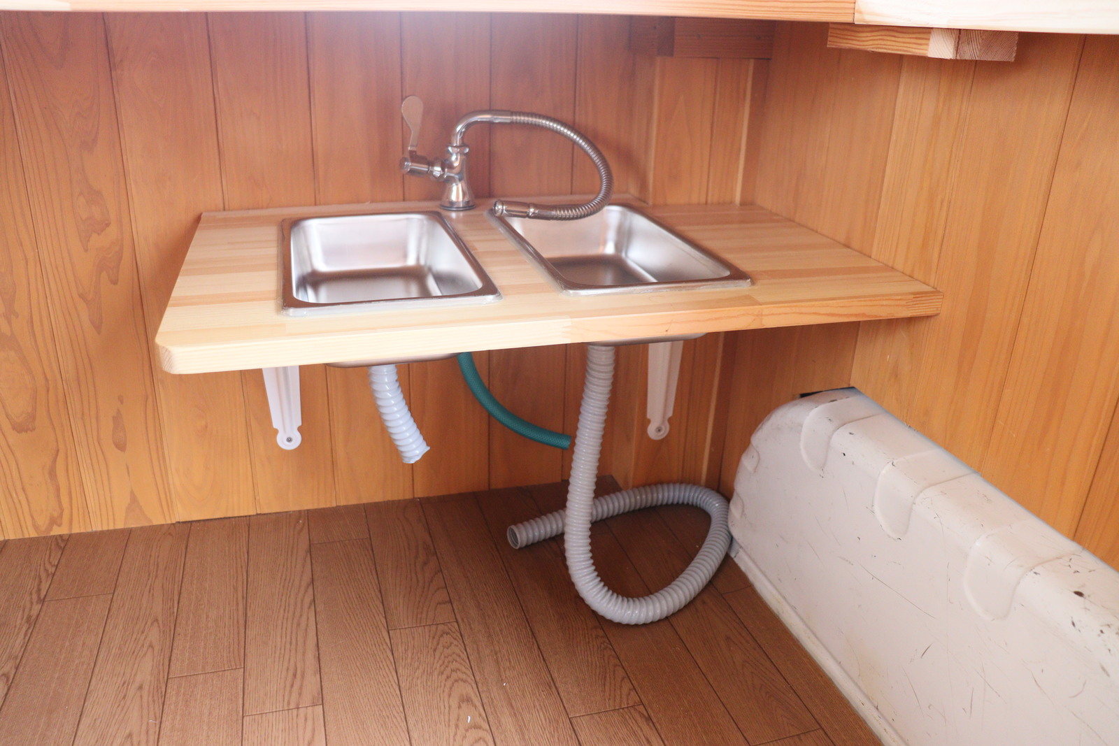 日産 NV200バネット