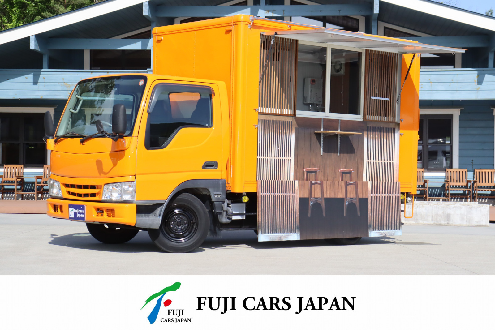 タイタンダッシュ 移動販売車　ケータリングカー　8ナンバー