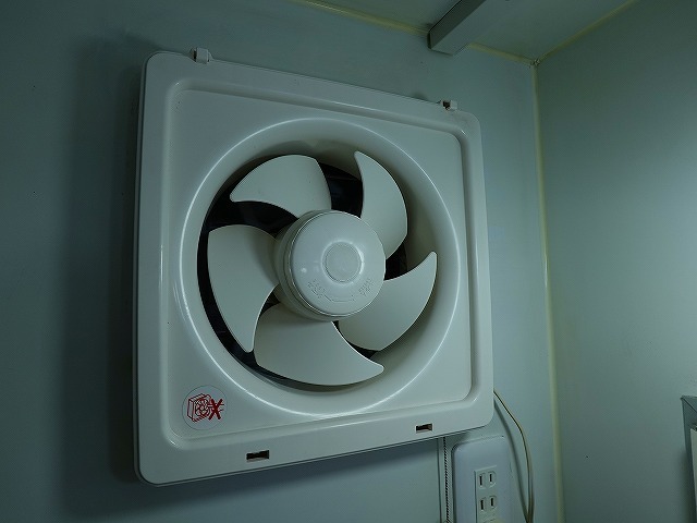 日産 NT100クリッパー