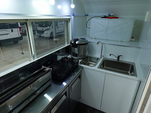 日産 NT100クリッパー