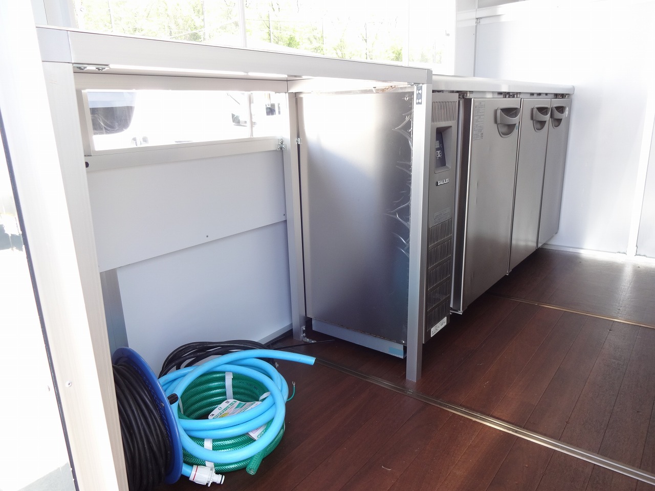 キャンピングカー タウンエース